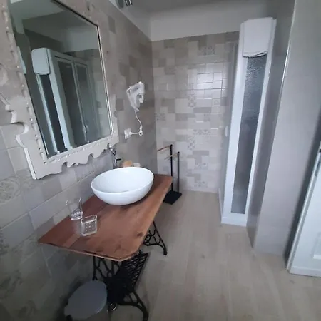 La Casa Dei Nonni Nocleg ze śniadaniem