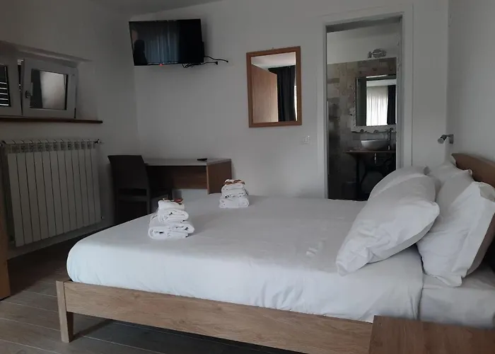La Casa Dei Nonni Bed & Breakfast 3*